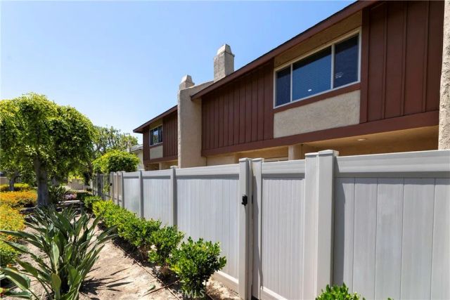 590 Magnolia, La Habra, CA 90631
