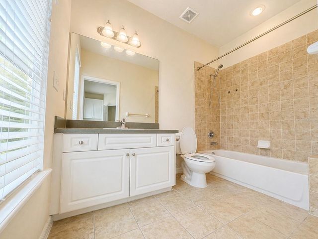 2646 SW 87TH WAY, Gainesville, FL 32608