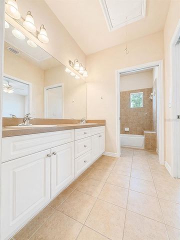 2646 SW 87TH WAY, Gainesville, FL 32608