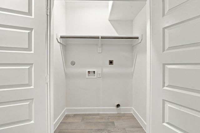 8707 Westcott Road A B, Houston, TX 77016