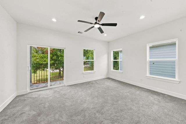 8707 Westcott Road A B, Houston, TX 77016