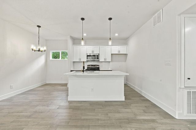 8707 Westcott Road A B, Houston, TX 77016