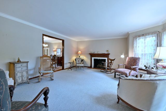 3946 Gilbert Avenue, Western Springs, IL 60558