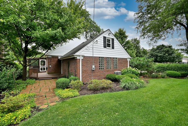 3946 Gilbert Avenue, Western Springs, IL 60558