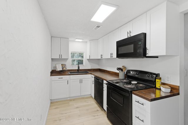 3037 GILMORE Street, Jacksonville, FL 32205