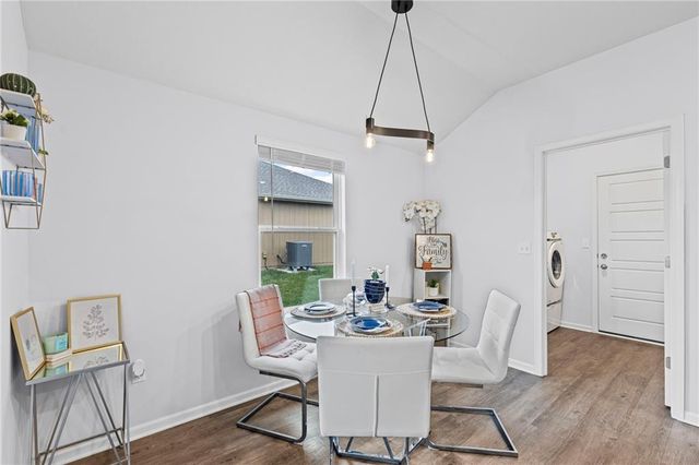 710 Hidden Meadows Drive, Paola, KS 66071