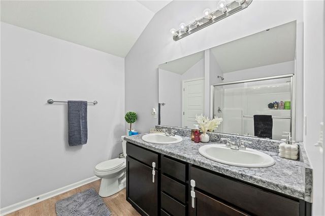 710 Hidden Meadows Drive, Paola, KS 66071