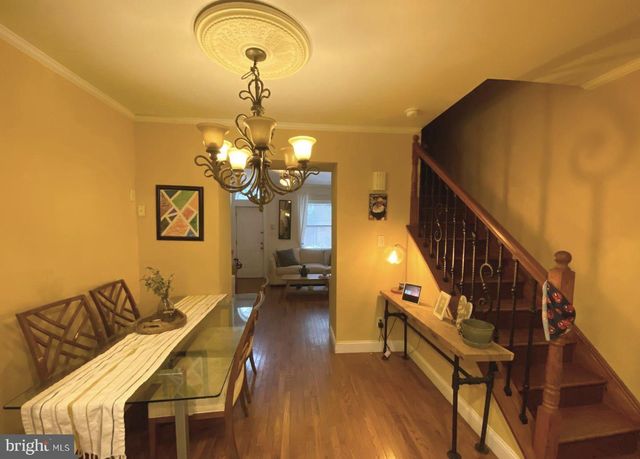 130 MANTON ST, Philadelphia, PA 19147