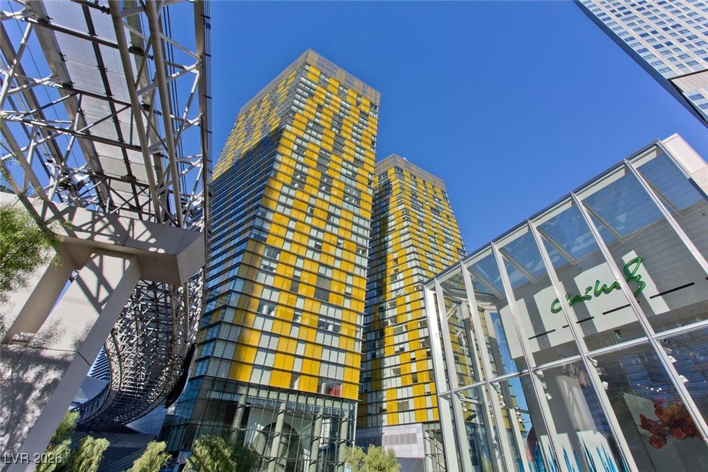 3722 LAS VEGAS Boulevard 911, Las Vegas, NV 89158