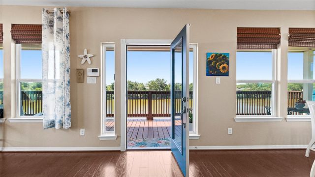 1133 E Meyer Road, Seabrook, TX 77586