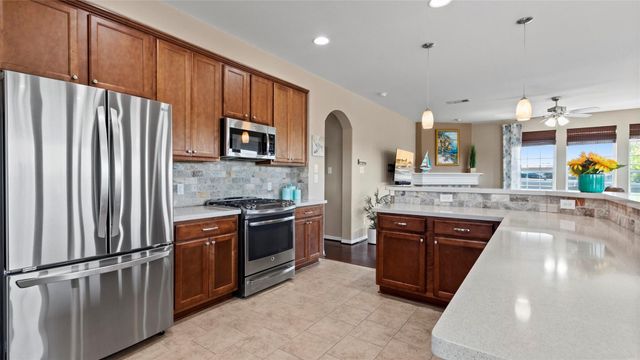 1133 E Meyer Road, Seabrook, TX 77586