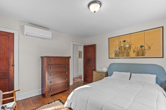 37 Van Duyn Dr, Ewing Twp., NJ 08618