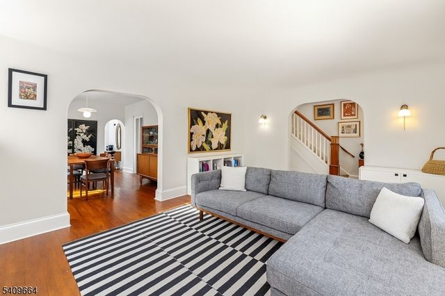 37 Van Duyn Dr, Ewing Twp., NJ 08618