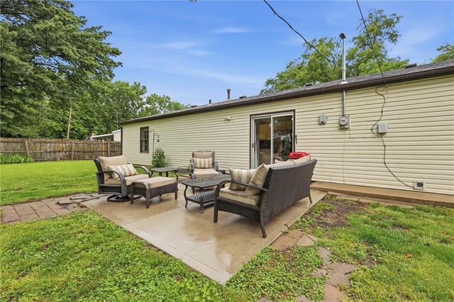 1825 Brook Street, Lawrence, KS 66044