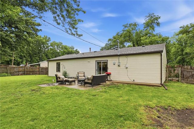 1825 Brook Street, Lawrence, KS 66044