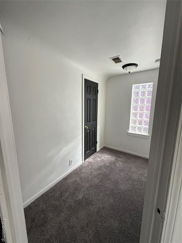 16570 Greenlawn Street, Detroit, MI 48221