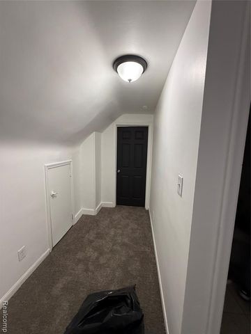 16570 Greenlawn Street, Detroit, MI 48221