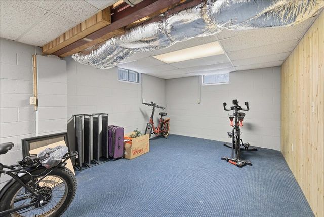 1990 Woodmont Road, Mansfield, OH 44905