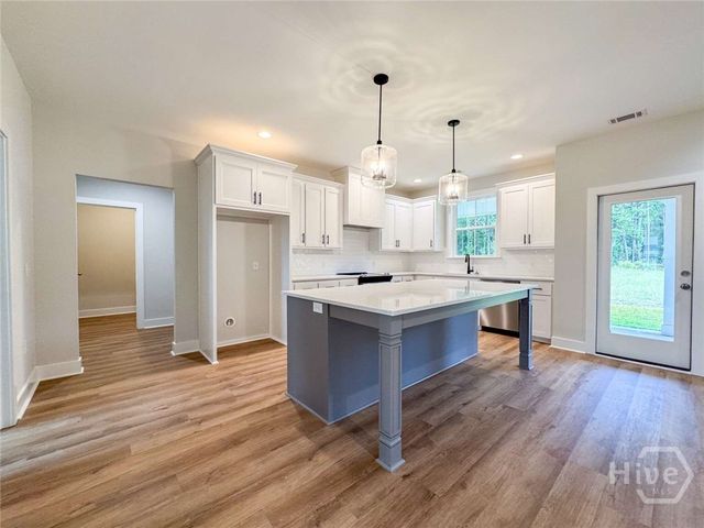 984 Stone Court, Midway, GA 31320