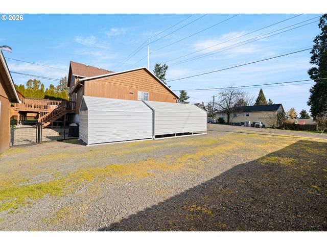 4264 SUSSEX St, West Linn, OR 97068