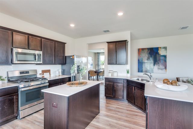 1208 Dragon Way, Azle, TX 75114