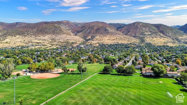 732 W 1175 N, Centerville, UT 84014