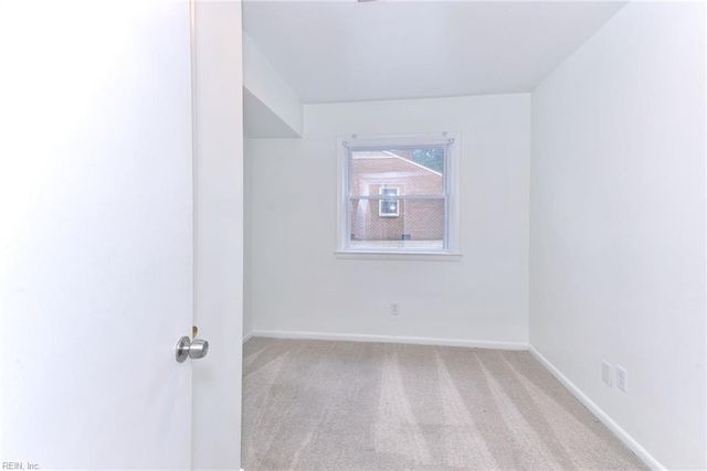 309 Corbin DR, Newport News, VA 23606