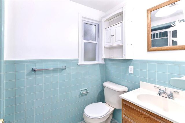 309 Corbin DR, Newport News, VA 23606