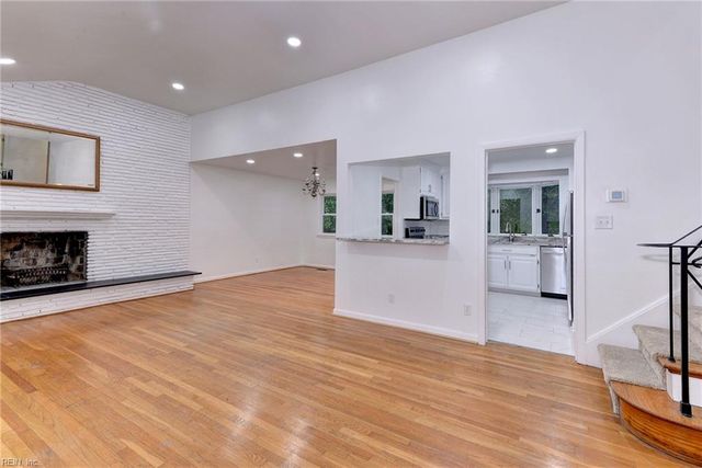 309 Corbin DR, Newport News, VA 23606