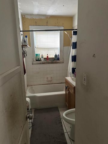 2114 Dewey Street, Hollywood, FL 33020