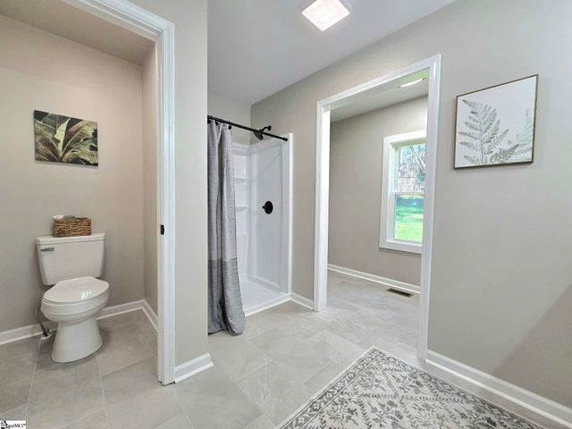 140 Campbell Bridge Road, Seneca, SC 29782