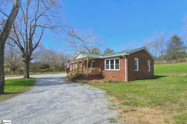 140 Campbell Bridge Road, Seneca, SC 29782