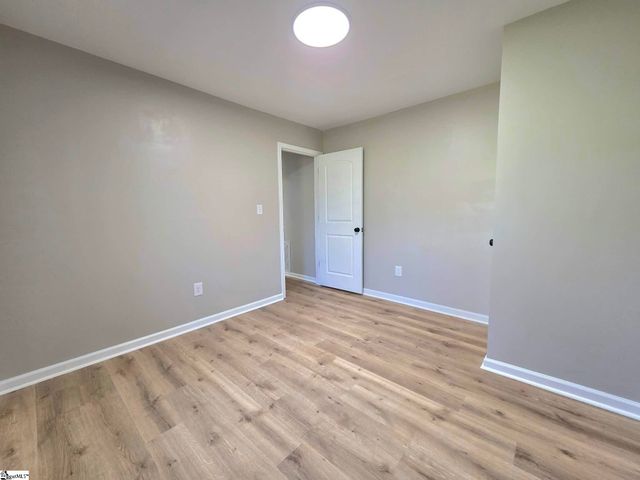 140 Campbell Bridge Road, Seneca, SC 29782