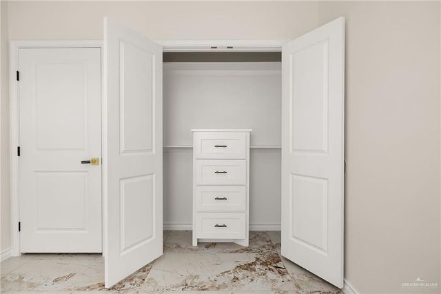 330 Merida Avenue, Donna, TX 78537