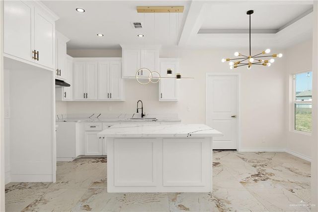 330 Merida Avenue, Donna, TX 78537