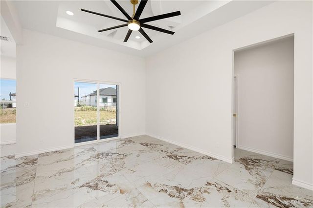 330 Merida Avenue, Donna, TX 78537