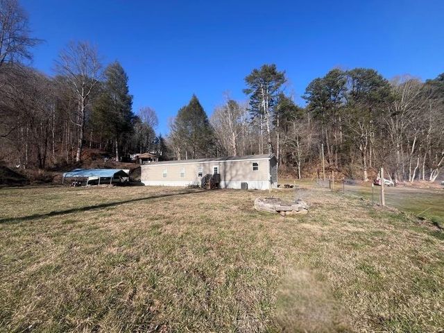 171 Tyler Rd, Ellijay, GA 30540