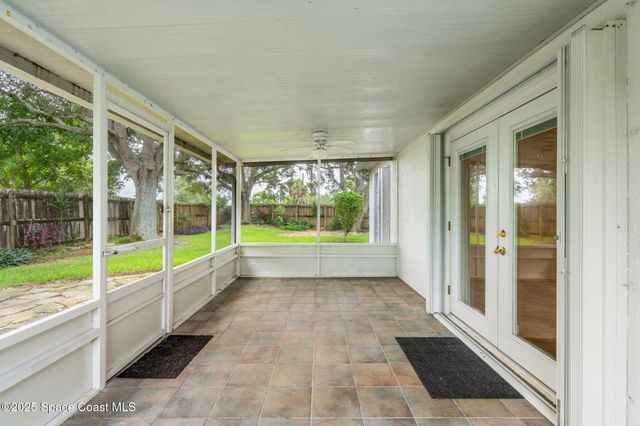 2841 Saint James Lane, Melbourne, FL 32935