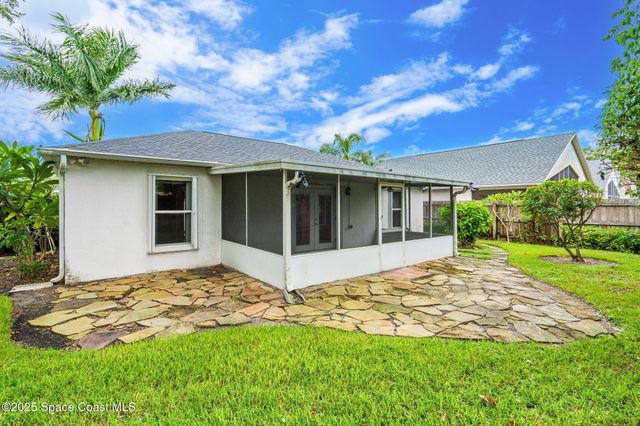 2841 Saint James Lane, Melbourne, FL 32935