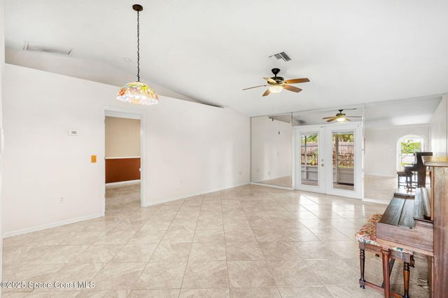 2841 Saint James Lane, Melbourne, FL 32935