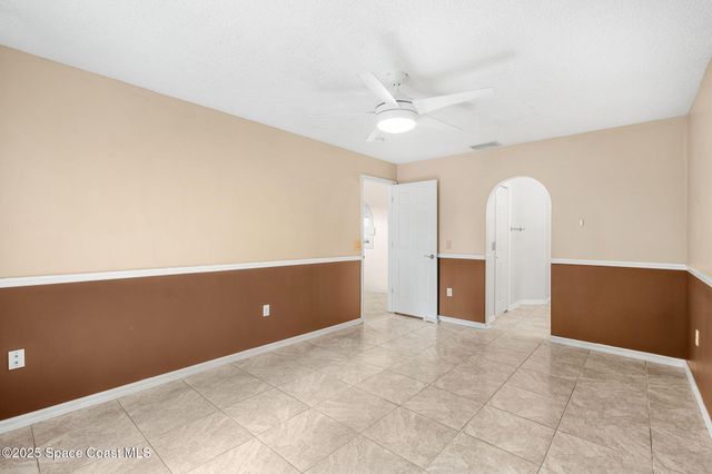 2841 Saint James Lane, Melbourne, FL 32935