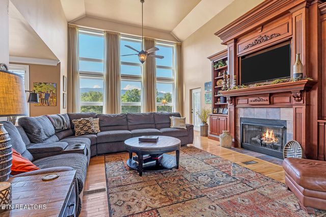 1531 Ellejoy Rd, Seymour, TN 37865