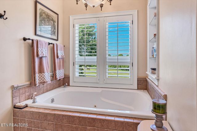 1531 Ellejoy Rd, Seymour, TN 37865