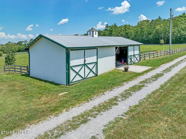 1531 Ellejoy Rd, Seymour, TN 37865