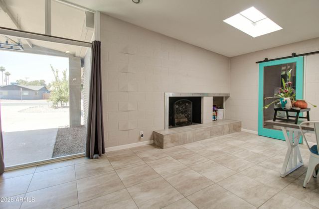 373 N Apache Drive, Chandler, AZ 85224