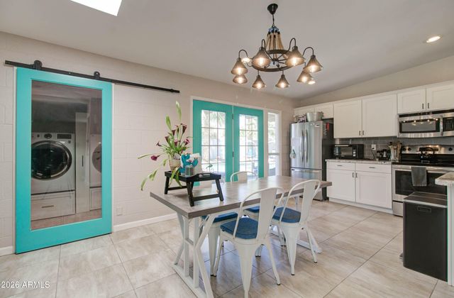 373 N Apache Drive, Chandler, AZ 85224