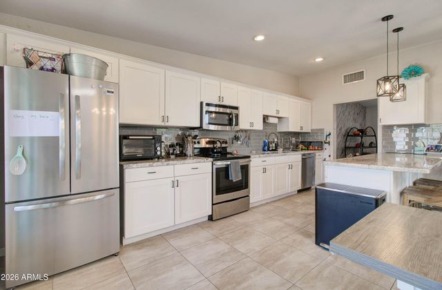 373 N Apache Drive, Chandler, AZ 85224