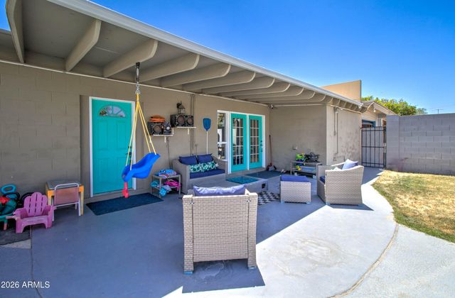 373 N Apache Drive, Chandler, AZ 85224
