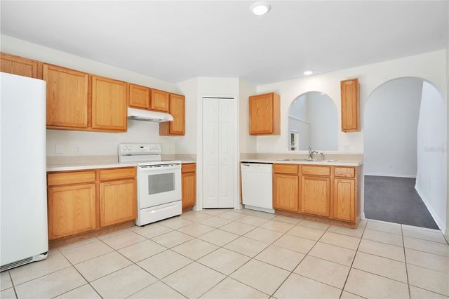 13727 GENTLE WOODS AVENUE, Riverview, FL 33569