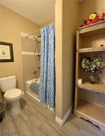 4510 East Cleveland Avenue, Las Vegas, NV 89104